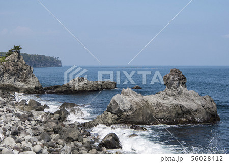 ライオン岩　 56028412