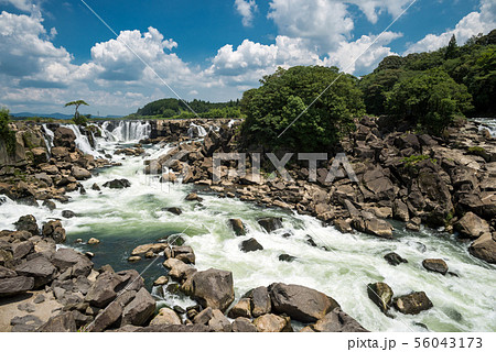 曽木の滝と川内川の流れ 曽木の滝と川内川の流れ 56043173