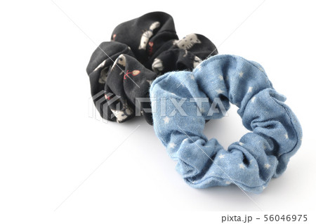 シュシュ シュシュ 56046975