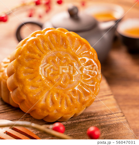 中秋 仲秋 中秋節 56047031