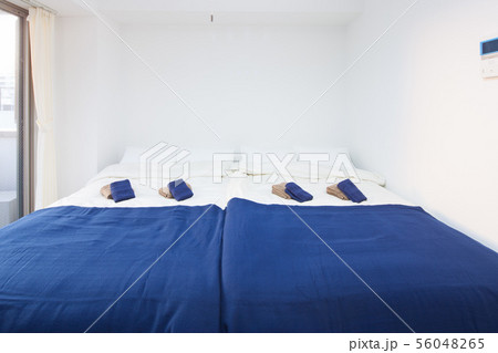 ベッドルーム 56048265