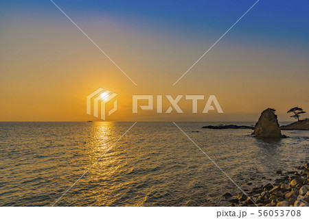 【秋谷の立石】 56053708