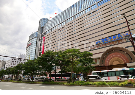 福岡市天神の街並み 56054112