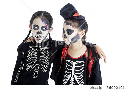 Asian Kids with face-paint and Halloween costumes Asian Kids with face-paint and Halloween costumes 56090101
