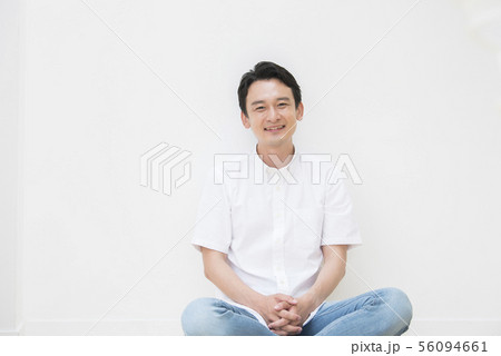 男性のポートレート 56094661