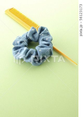 シュシュとクシ シュシュとクシ 56123173