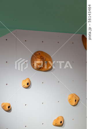 ボルダリング ボルダリングウォール  壁 木製 ホールド クライミングジム ボルダリングジム 56143464