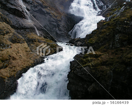 フロム鉄道　ショースの滝 56166439