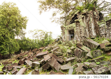 Beng Mealea, ancient temple ruins in the jungle, 56174104