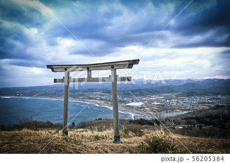 山の上の神社 56205384