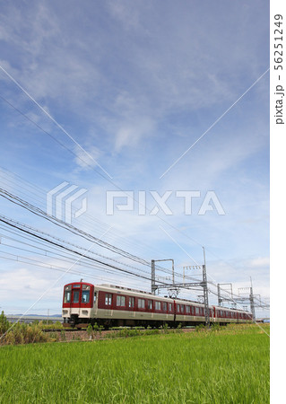 青空と近鉄橿原線 56251249