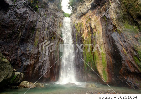 常布の滝 56251664