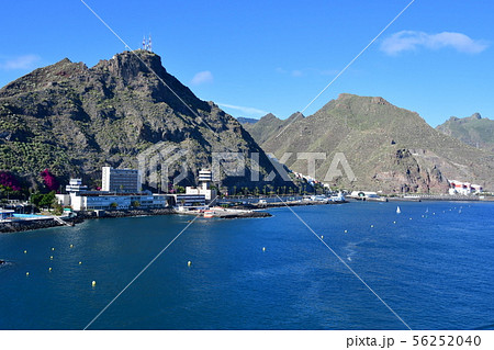 スペイン領 カナリア諸島 テネリフェ島 サンタクルス港の写真素材