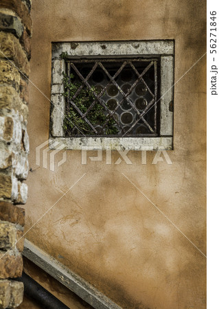 Detail of a window on a house in Murano island Detail of a window on a house in Murano island 56271846