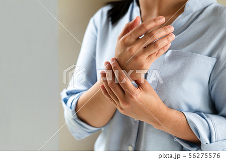 woman wrist arm pain long working. office syndrome woman wrist arm pain long working. office syndrome 56275576