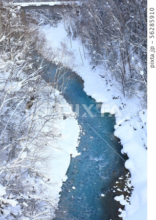 冬の美瑛川 冬の美瑛川 56285910
