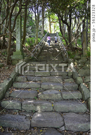 雄島　大湊神社へ続く石段（福井県坂井市） 56323328