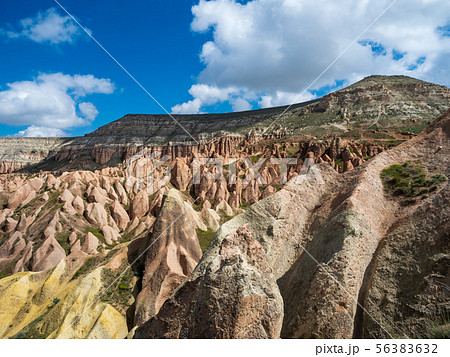 カッパドキアの風景_トルコ 56383632