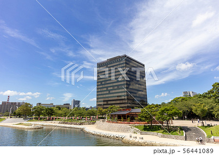 北九州市役所 庁舎と紫川_福岡県北九州市小倉北区城内1番1号 56441089