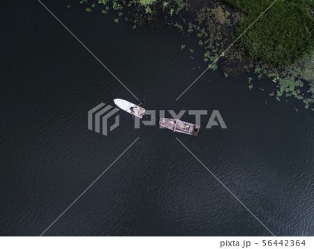 ヨンバト 航空撮影 ドローン 56442364