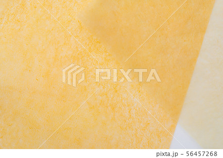 背景素材　和紙　黄色 56457268