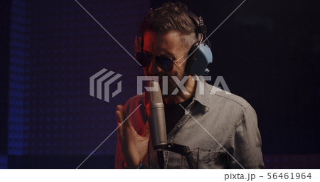 Singer records in studio Singer records in studio 56461964