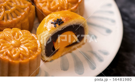月餅 月 ルナ 56481980