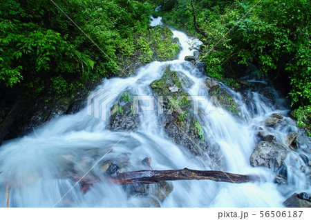 無名の滝　和歌山県伊都郡かつらぎ町 56506187