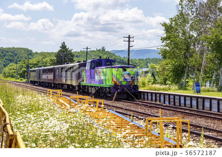美瑛駅　(美瑛ノロッコ号　6月　昼　晴れ) 56572187