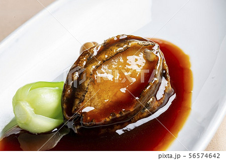 新鮮な鮑料理 新鮮な鮑料理 56574642