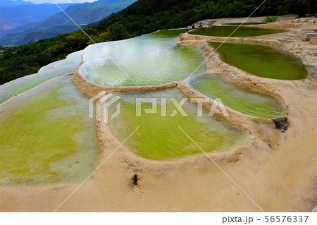 中国：シャングリラの白水台 China Shangri-La Baishutai 56576337
