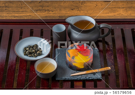 中国茶 　Chinese tea set of beauty and health 56579656