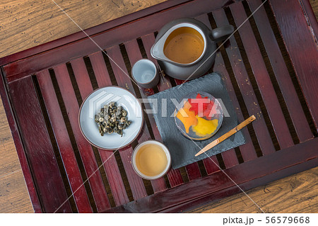中国茶 　Chinese tea set of beauty and health 56579668