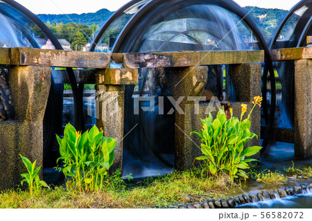 朝倉　三連水車大壁画　稼働中　夕景　【福岡県朝倉市】 56582072