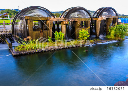 朝倉　三連水車大壁画　稼働中　夕景　【福岡県朝倉市】 56582075