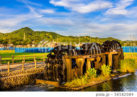 朝倉　三連水車大壁画　稼働中　夕景　【福岡県朝倉市】 56582084