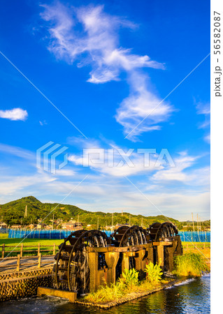 朝倉 三連水車大壁画 稼働中 夕景 【福岡県朝倉市】 朝倉 三連水車大壁画 稼働中 夕景 【福岡県朝倉市】 56582087