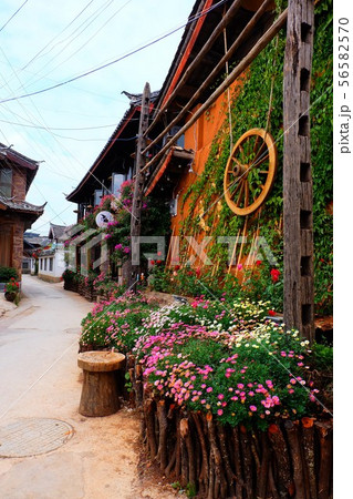 雲南省、束河古鎮の客桟 China/ Shuhe Ancient Town 雲南省、束河古鎮の客桟 China/ Shuhe Ancient Town 56582570