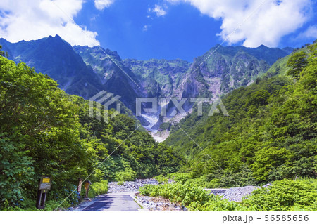 谷川岳一ノ倉沢 夏景 谷川岳一ノ倉沢 夏景 56585656