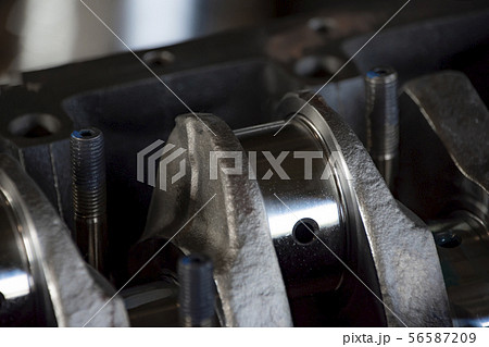 クランクシャフト 56587209