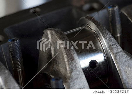 クランクシャフト 56587217