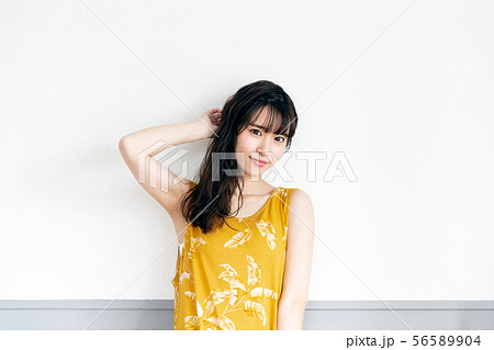 女性 美容 ファッション 56589904