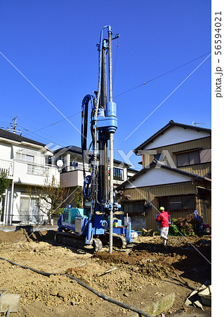 杭打ち工事現場 杭打ち工事現場 56594021