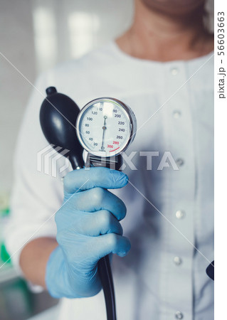 doctor with medical blood pressure 56603663