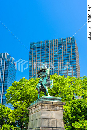 東京 皇居外苑の風景(楠木正成像周辺) 東京 皇居外苑の風景(楠木正成像周辺) 56604396