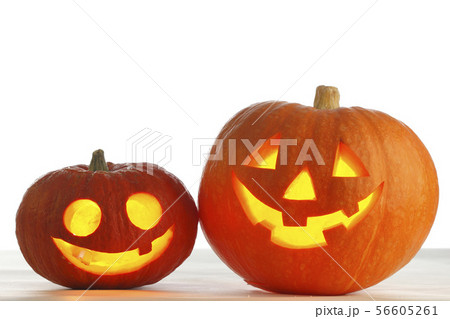 Halloween pumpkins 56605261