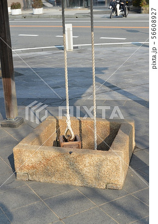 赤穂浪士ゆかりの「息継井戸」(兵庫県赤穂市加里屋) 赤穂浪士ゆかりの「息継井戸」(兵庫県赤穂市加里屋) 56608927