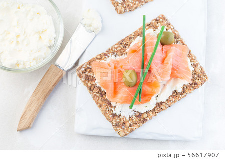 Sandwich with smoked salmon and cream cheese Sandwich with smoked salmon and cream cheese 56617907