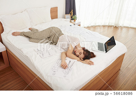 ladyboy69 bed 