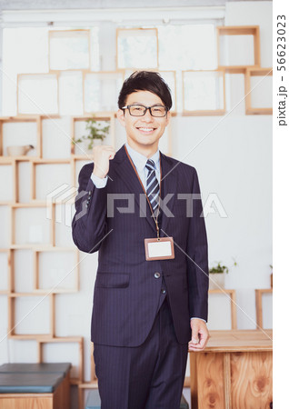 ビジネスマン 56623023